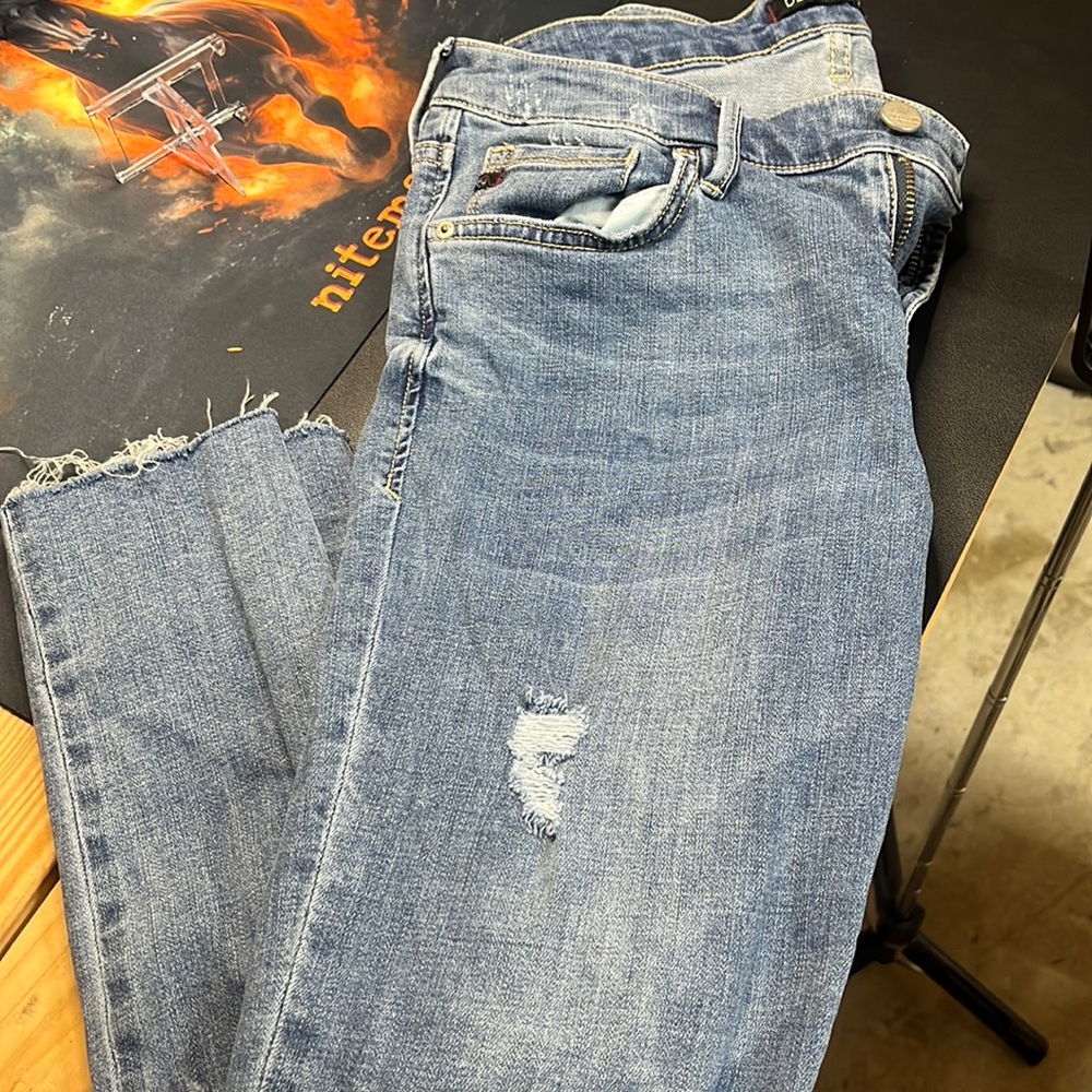 Size 27